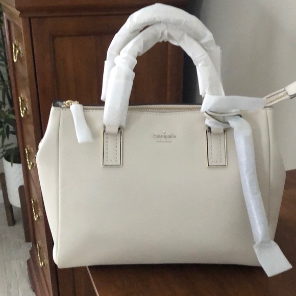 kate spade Handbags - Kate Spade Naomi satchel NWT $398